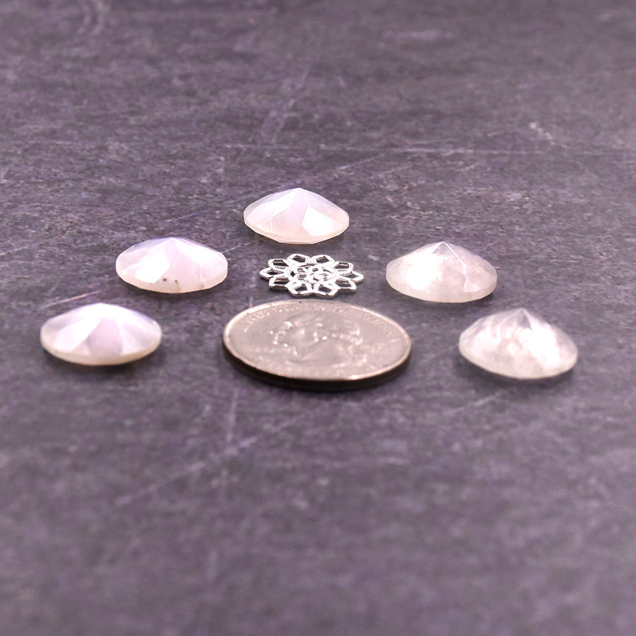 R - Rainbow Moonstone Round - 15mm