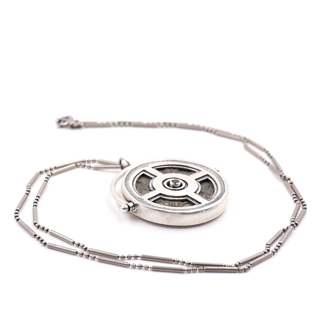 Class Sample - Swivel Pendant A