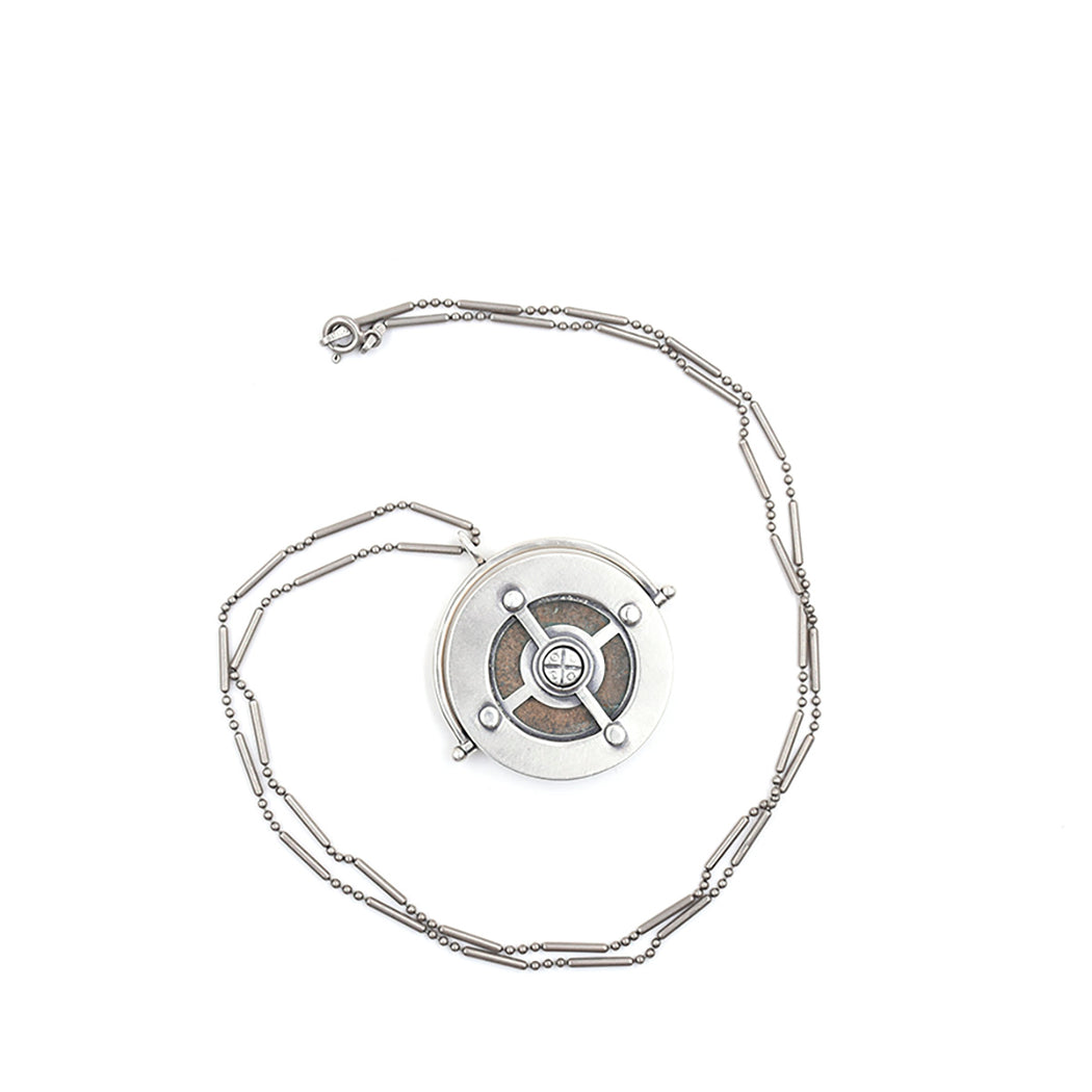 Class Sample - Swivel Pendant A