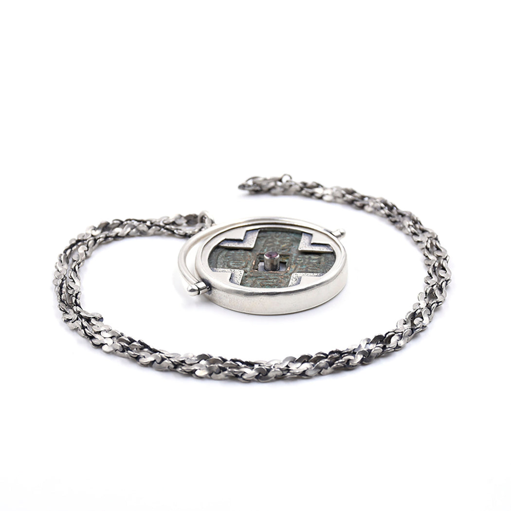 Class Sample - Swivel Pendant B