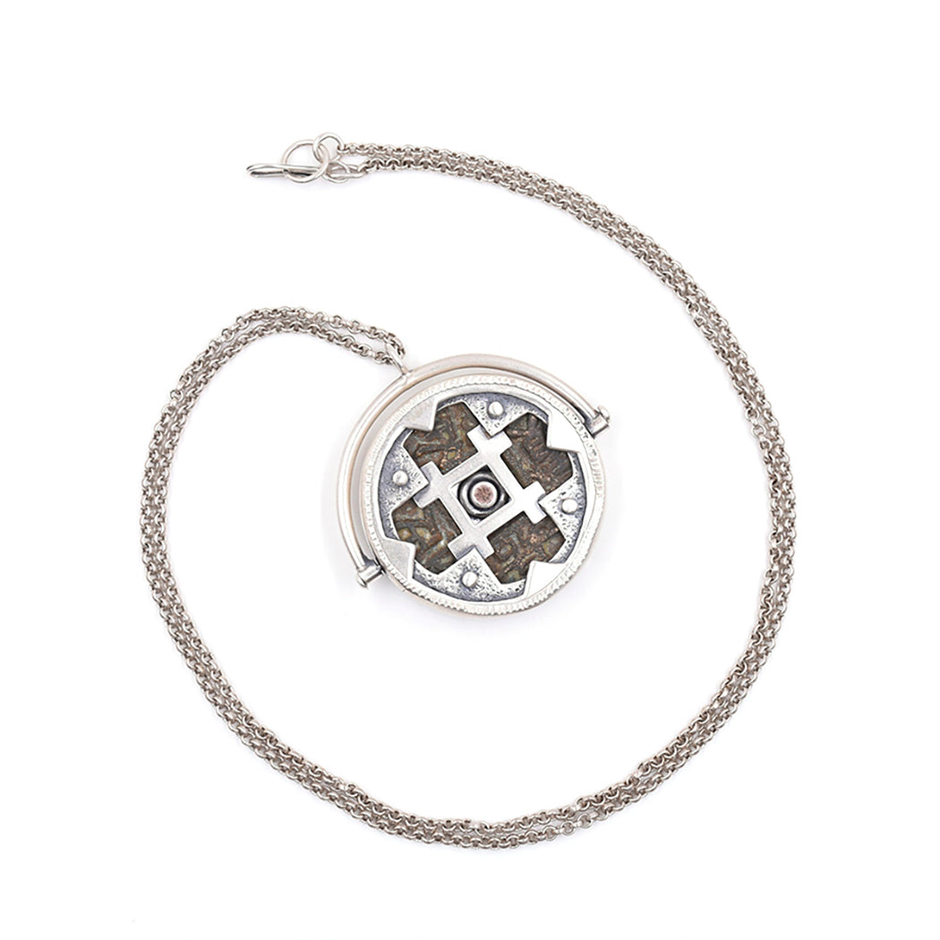 Class Sample- Swivel Pendant D