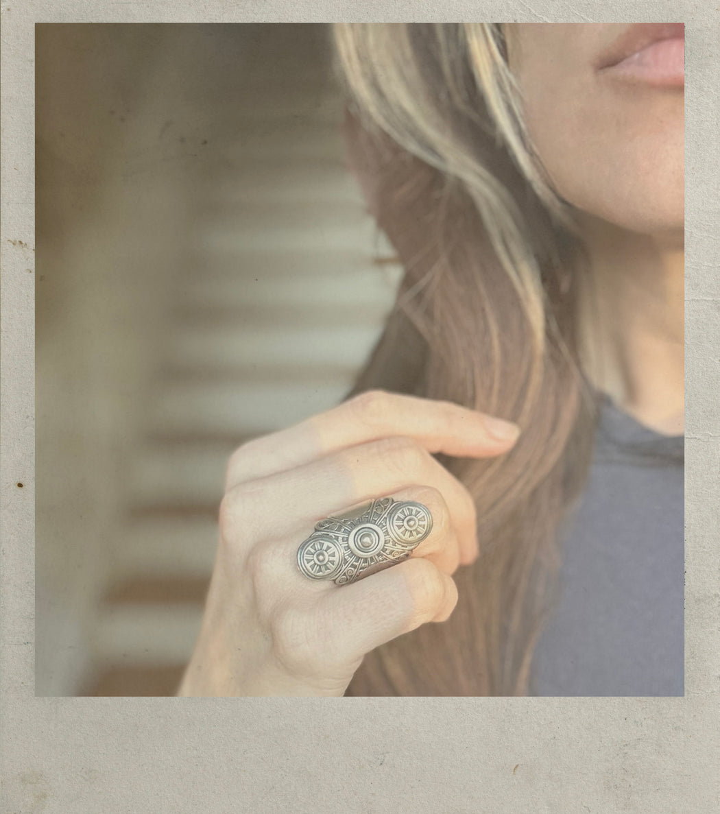First Frost Saddle Ring - Size 7.5
