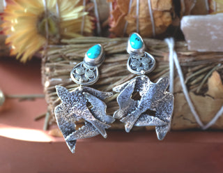 Under My Wing - Kingman Turquoise